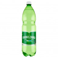 Piwniczanka Naturalna woda mineralna średnionasycona CO₂ 1,5 l